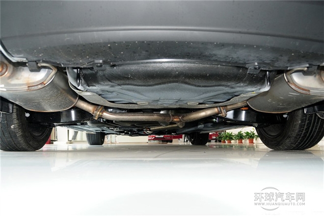 2014款 1.8T 自動運動豪華型