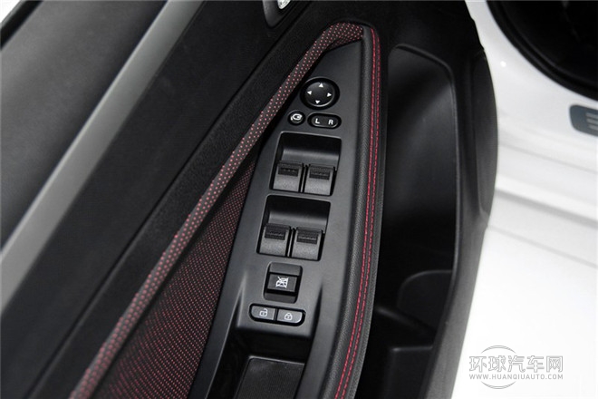 2014款 1.8T 自動運動尊享型