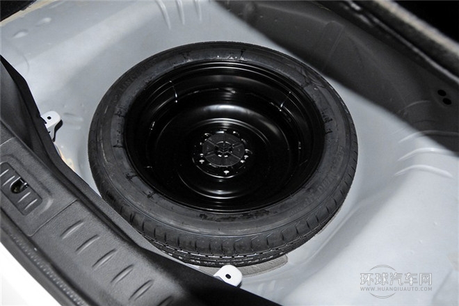 2014款 1.8T 自動運動尊享型