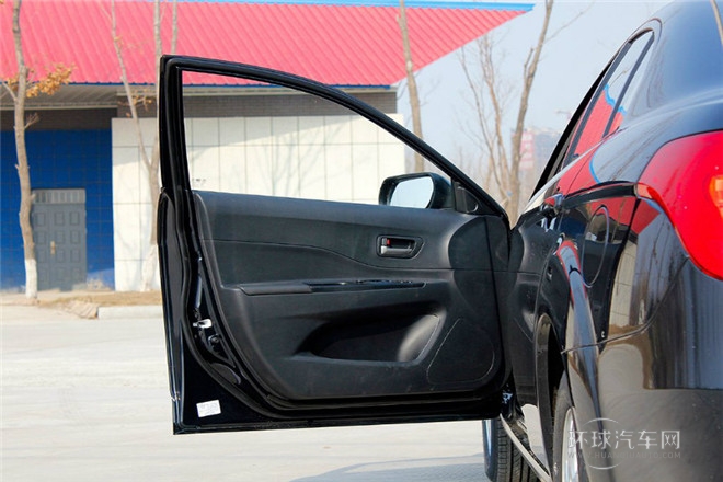 2013款 1.6L MT伙伴版