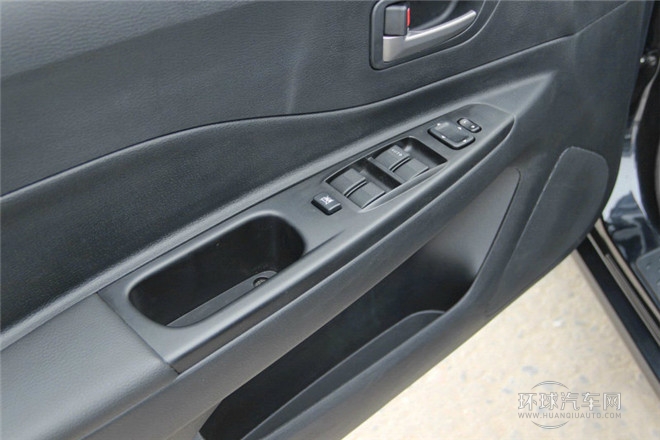 2013款 1.6L MT伙伴版