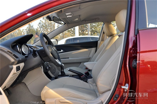 2013款 1.6L MT舒適型