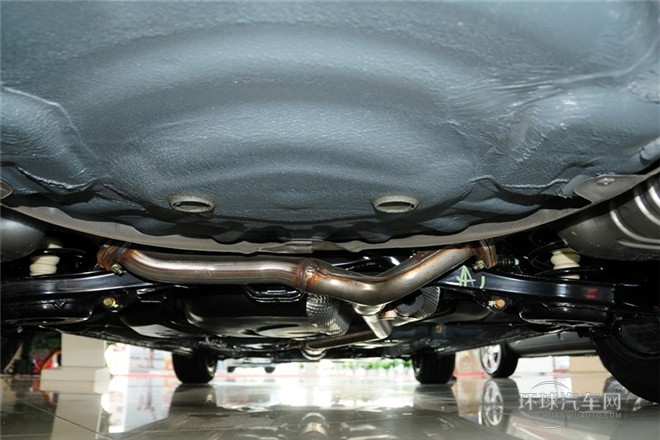 2013款 1.8L AT舒適型