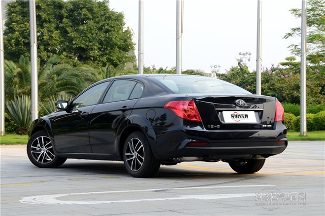 2013款 1.8L AT尊貴型