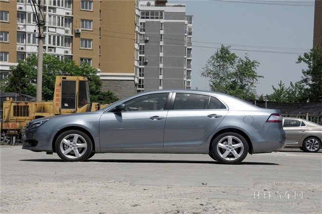 2014款 1.8T 自動舒適型