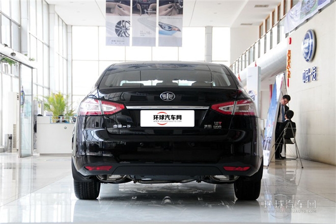 2014款 1.8T 自動豪華型