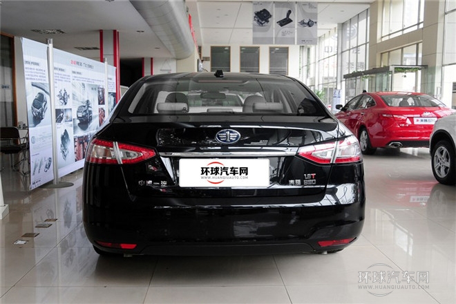 2014款 1.8T 自動尊貴型