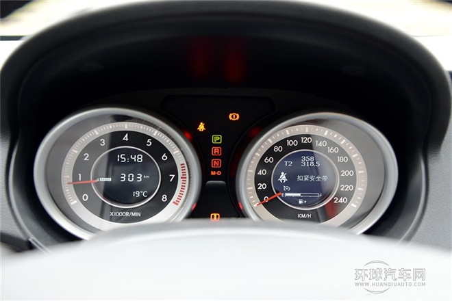 2014款 1.8T 自動旗艦型