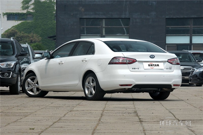 2014款 2.0T 自動(dòng)豪華型