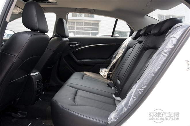 2014款 2.0T 自動豪華型