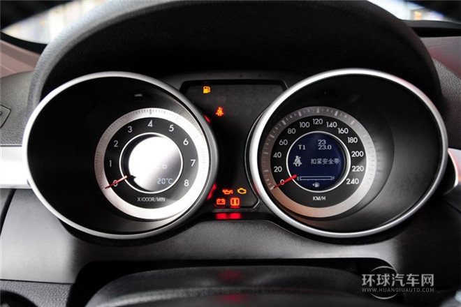 2013款 2.0L 手動豪華型