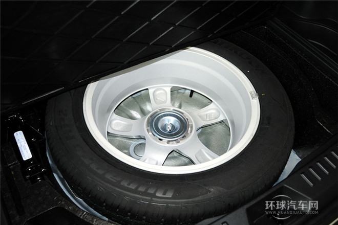 2013款 2.0L 手動豪華型