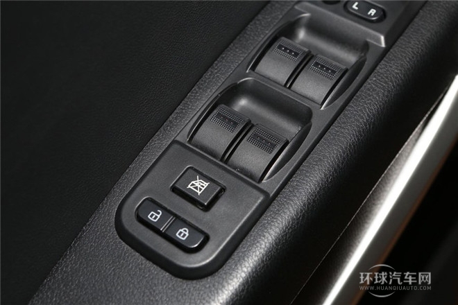 2013款 2.3L 自動時尚型