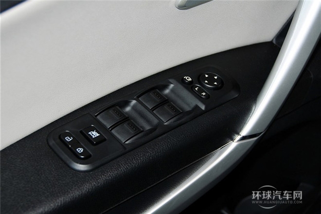 2013款 2.3L 自動豪華型