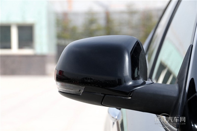 2013款 2.3L 自動(dòng)旗艦型