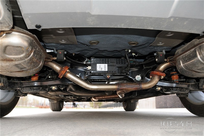 2013款 2.3L 自動(dòng)旗艦型