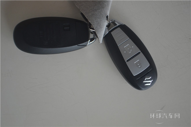 2014款 1.6L CVT兩驅(qū)精英型