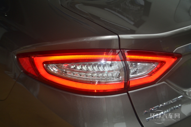 2013款 2.0L GTDi240旗艦型