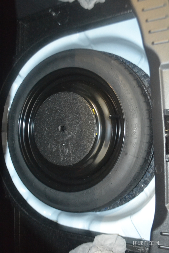 2012款 三廂 1.6L AT風尚型