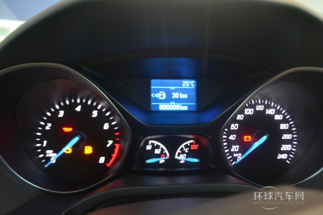 2012款 兩廂 1.6L AT風尚型