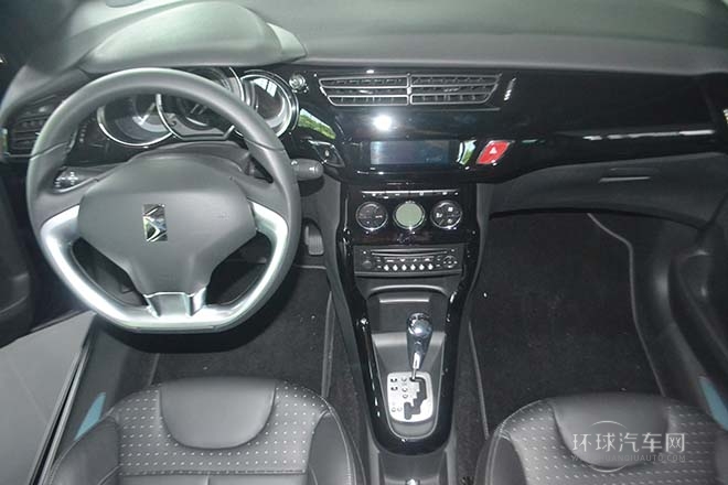 2013款1.6L時尚敞篷版