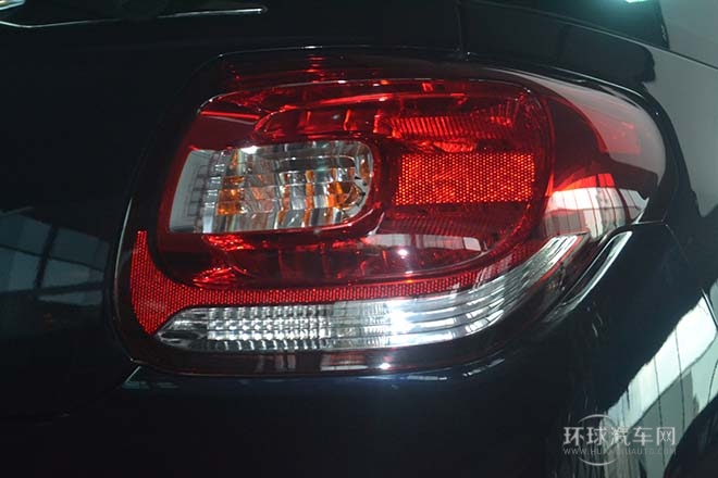 2013款1.6L時(shí)尚敞篷版