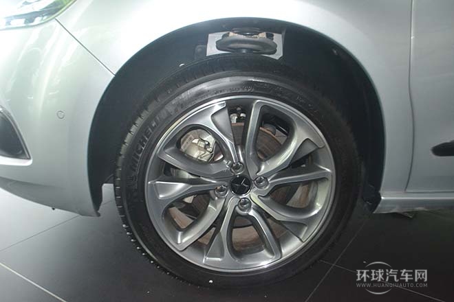 2012款 1.6T 風尚版