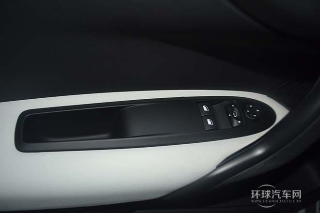 2012款 1.6T 風尚版