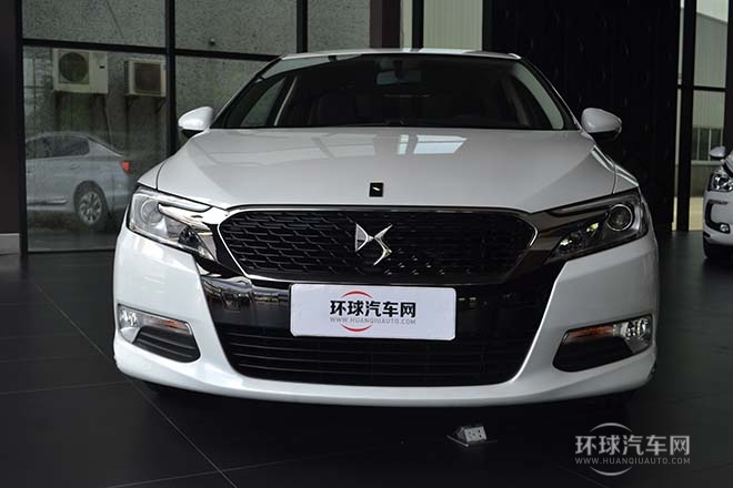 2014款 1.8L 自動(dòng)舒適版VTi140