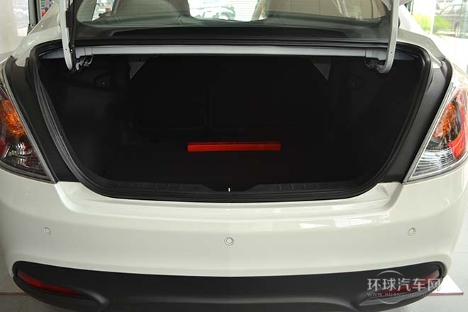 2013款1.6L自動ESP 豪華版