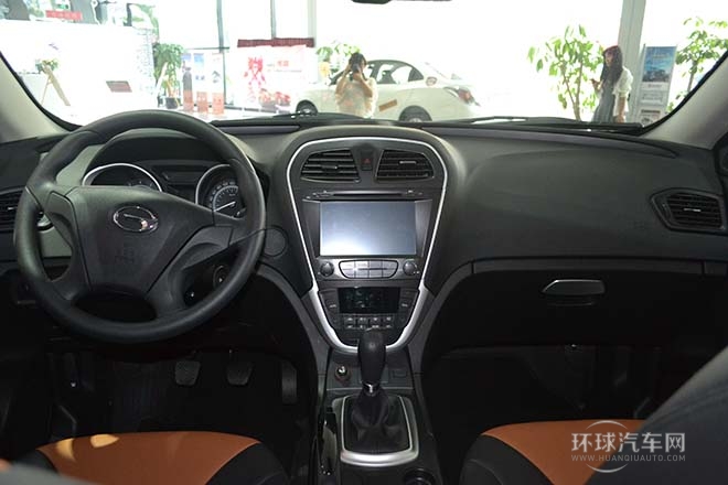 2012款 2.0L 手動(dòng)兩驅(qū)舒適版