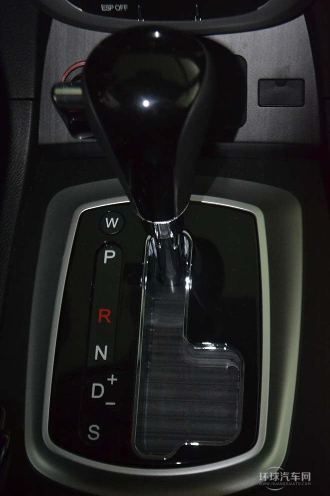 2012款 2.0L 自動(dòng)兩驅(qū)周年紀(jì)念版