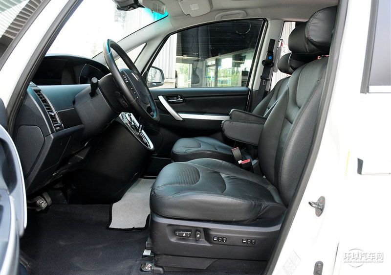 2013款 2.0T 行政型