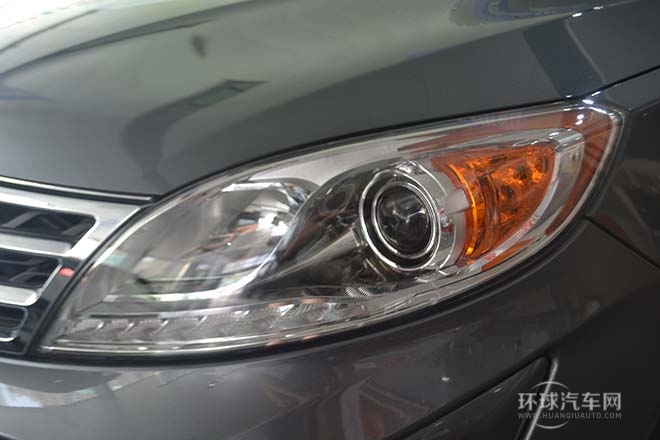 2012款 2.0L 自動兩驅周年紀念版