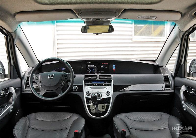 2013款 2.0T 行政型