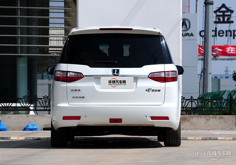 2013款 2.0T 行政型