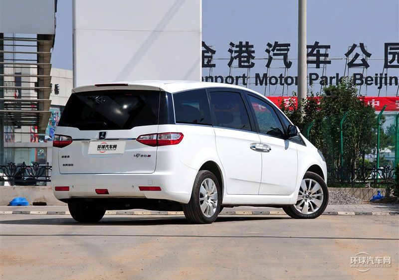 2013款 2.0T 行政型