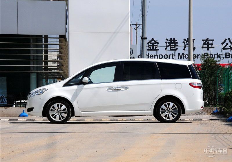 2013款 2.0T 行政型