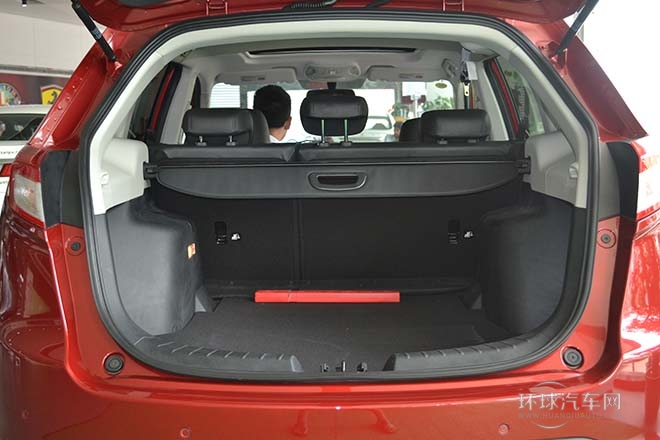 2013款 1.8T 自動兩驅精英版