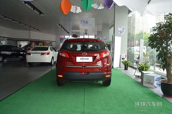 2013款 1.8T 自動兩驅精英版