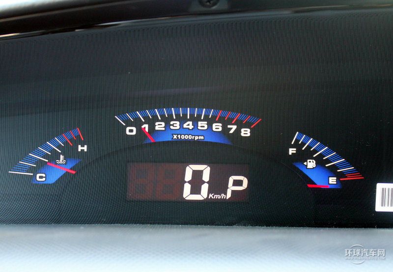 2013款 2.0T 商務型