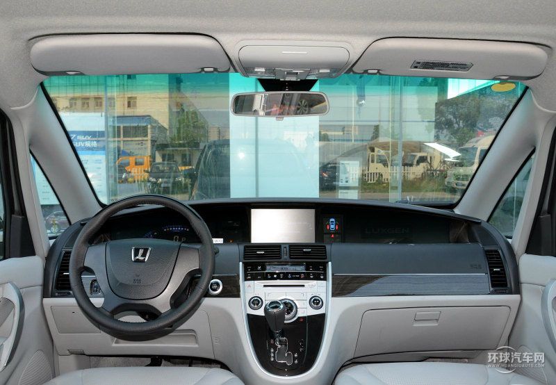 2013款 2.0T 商務型