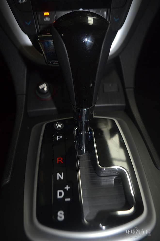 2014款 2.0L 自動兩驅周年增值版