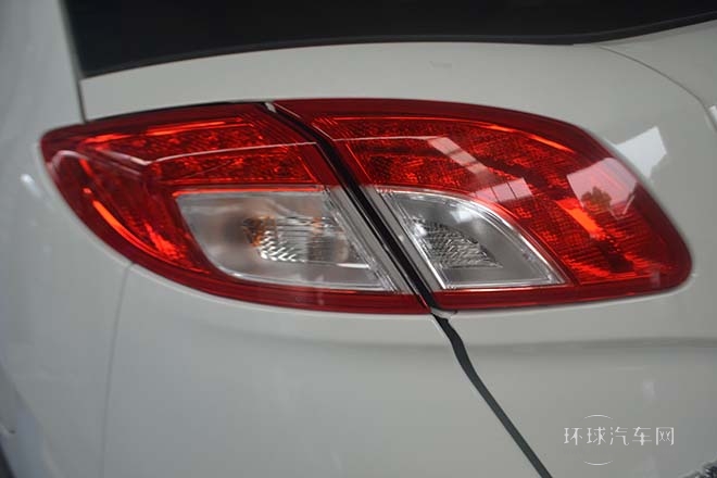 2014款 2.0L 自動兩驅周年增值版