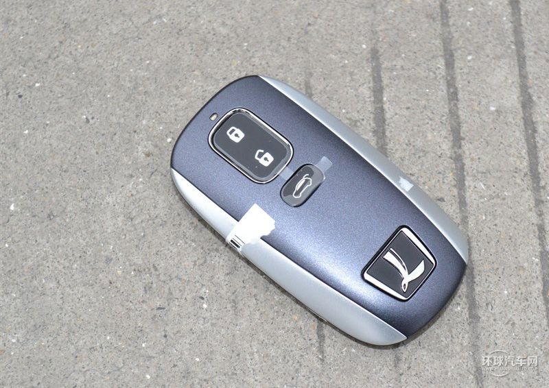 2014款 榮耀導航版 1.8T 自動豪華型