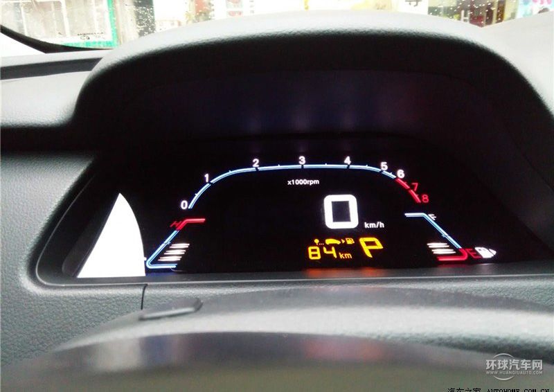 2014款 榮耀導(dǎo)航版 1.8T 自動豪華型