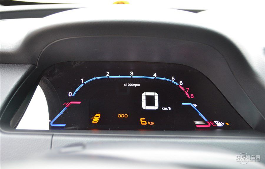 2014款 榮耀導航版 1.8T 手動精致型