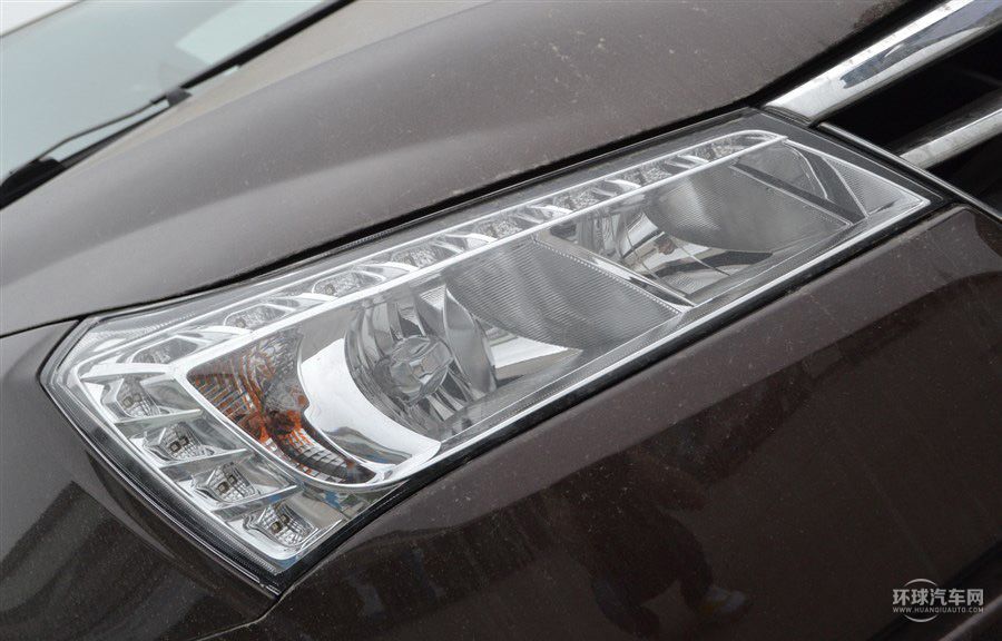 2014款 榮耀導航版 1.8T 手動精致型