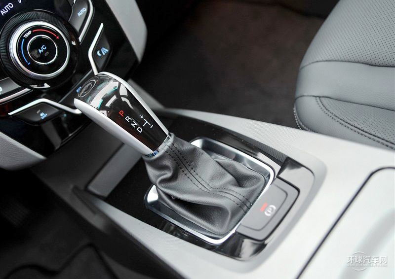 2014款 2.0T 旗艦型