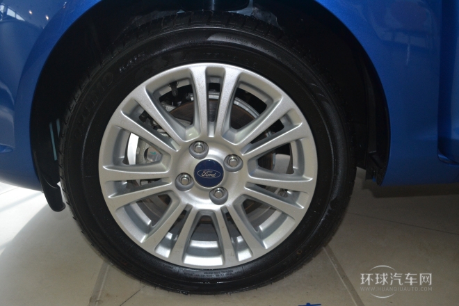 2013款 三廂 1.5L 自動(dòng)品尚型